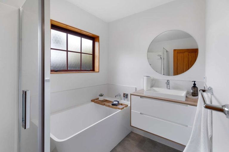 Photo of property in 21 Nikau Street, Tawhero, Whanganui, 4501