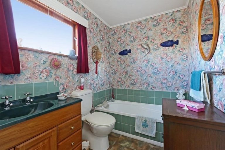 Photo of property in 908 Saint Aubyn Street East, Parkvale, Hastings, 4122