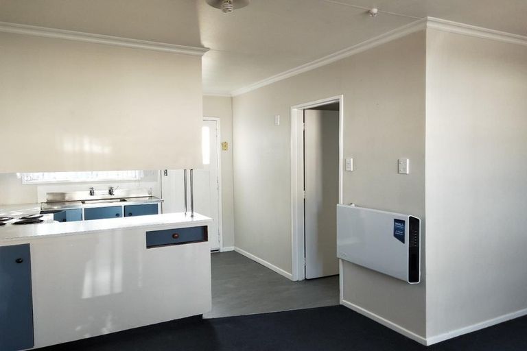 Photo of property in 20 Edgeware Road, Palmerston North, 4410