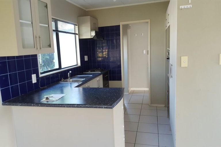Photo of property in 6 Rhine Place, Weymouth, Auckland, 2103
