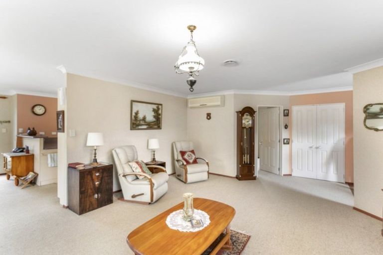 Photo of property in 20 Macmillan Street, Katikati, 3129