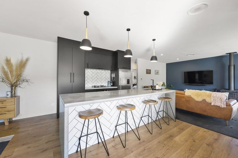 Photo of property in 20 Sugarloaf Drive, Mount Pisa, Cromwell, 9384