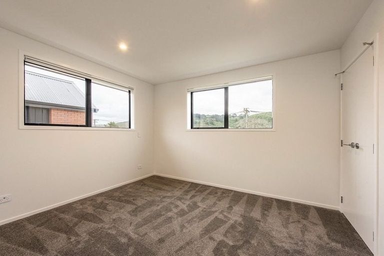 Photo of property in 2/16 Biddle Crescent, Taita, Lower Hutt, 5011