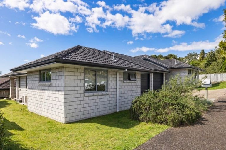 Photo of property in 5 Caldera Crescent, Pyes Pa, Tauranga, 3112