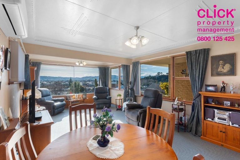 Photo of property in 37 Clyde Street, Kinmont Park, Mosgiel, 9024
