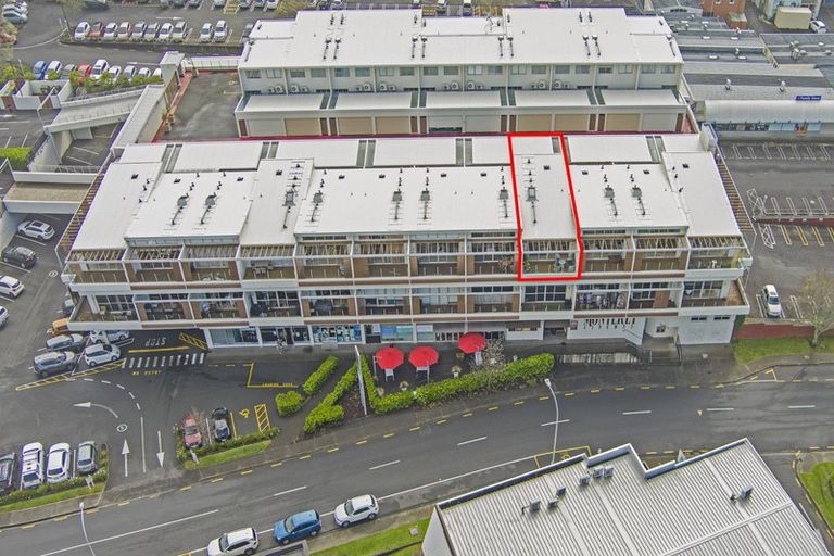 Photo of property in 209/24 Wellington Street, Howick, Auckland, 2014