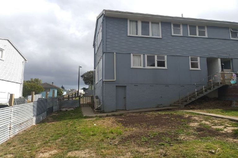Photo of property in 38-40 Westmeath Street, Waitangirua, Porirua, 5024