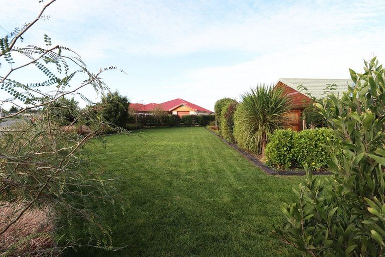 Photo of property in 24 Mill Grove, Clareville, Carterton, 5713