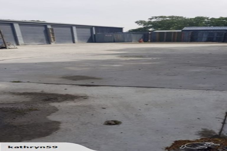 Photo of property in 733 Harewood Road, Harewood, Christchurch, 8051