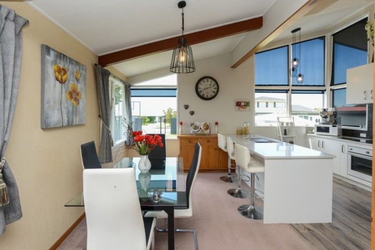 Photo of property in 616 Ballantyne Street, Frimley, Hastings, 4120