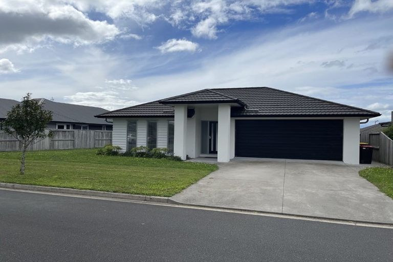 Photo of property in 35 Materawaho Way, Pyes Pa, Tauranga, 3112