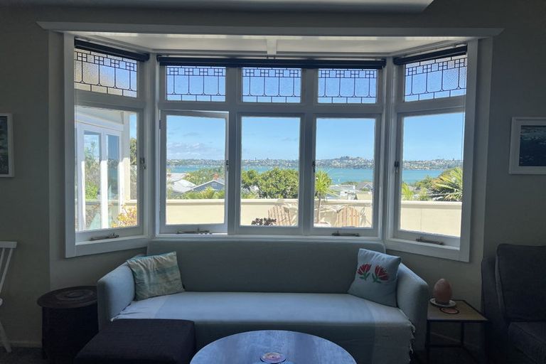 Photo of property in 15 Kerr Street, Devonport, Auckland, 0624