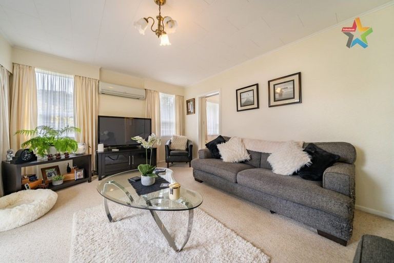 Photo of property in 45 Meremere Street, Wainuiomata, Lower Hutt, 5014