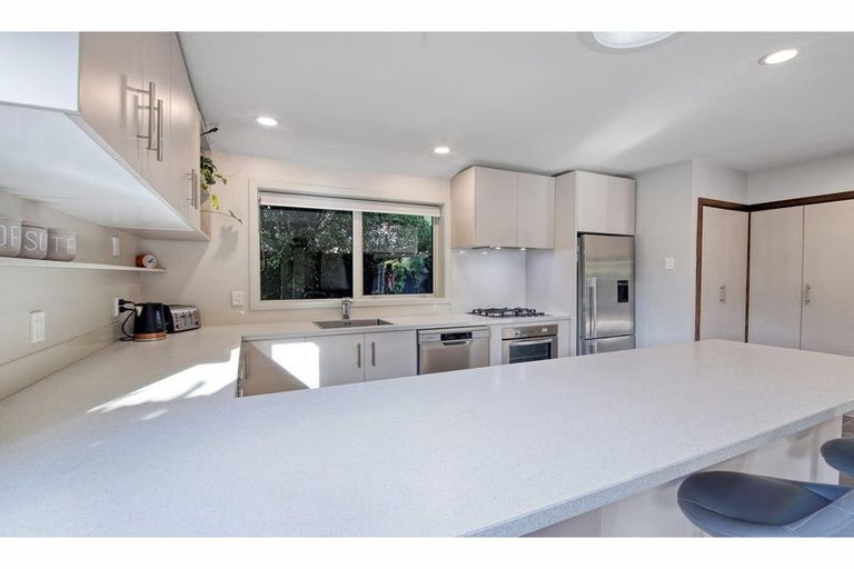 Photo of property in 41 Halswell Junction Road, Halswell, Christchurch, 8025