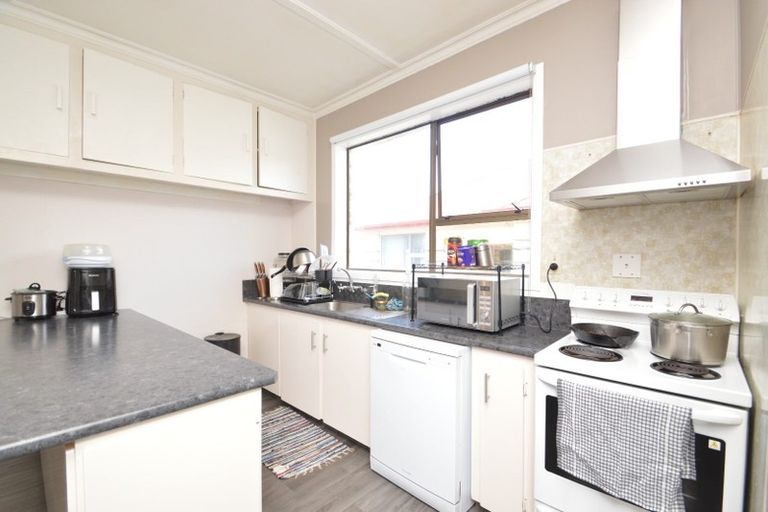 Photo of property in 235 Princes Street, Strathern, Invercargill, 9812