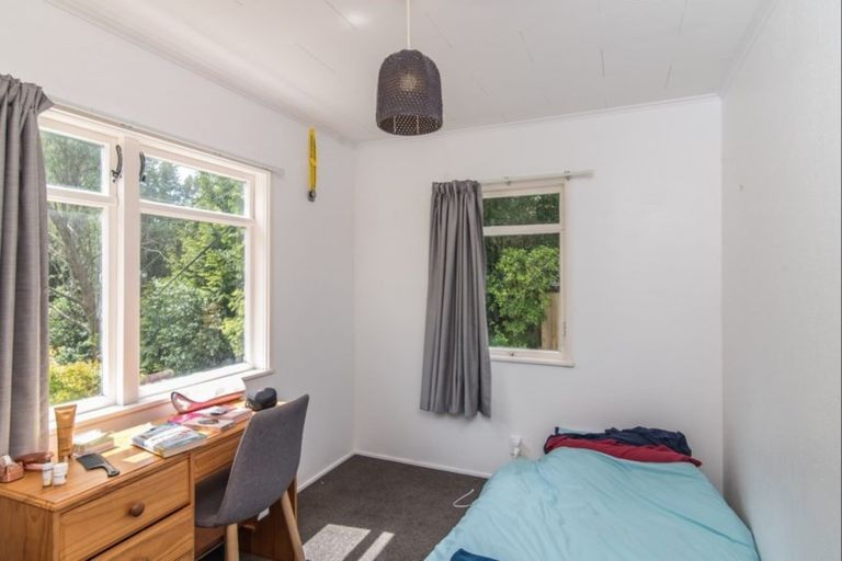 Photo of property in 23 Wyndham Road, Pinehaven, Upper Hutt, 5019
