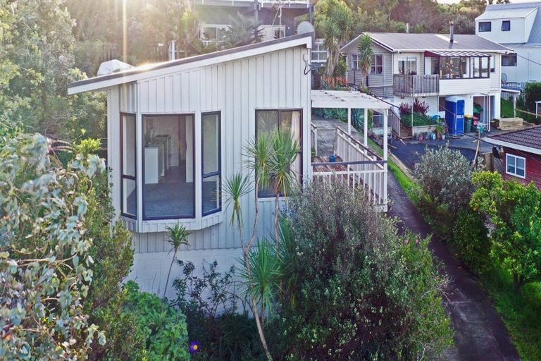 Photo of property in 12a Layton Road, Manly, Whangaparaoa, 0930