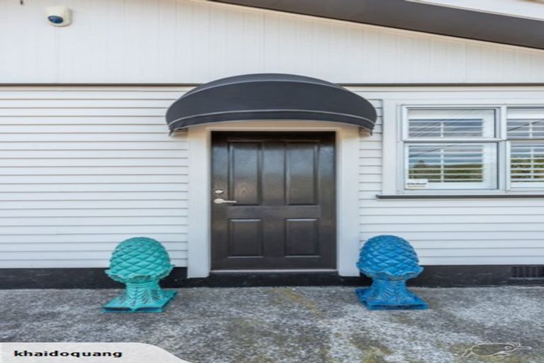 Photo of property in 10 Haumia Street, Johnsonville, Wellington, 6037