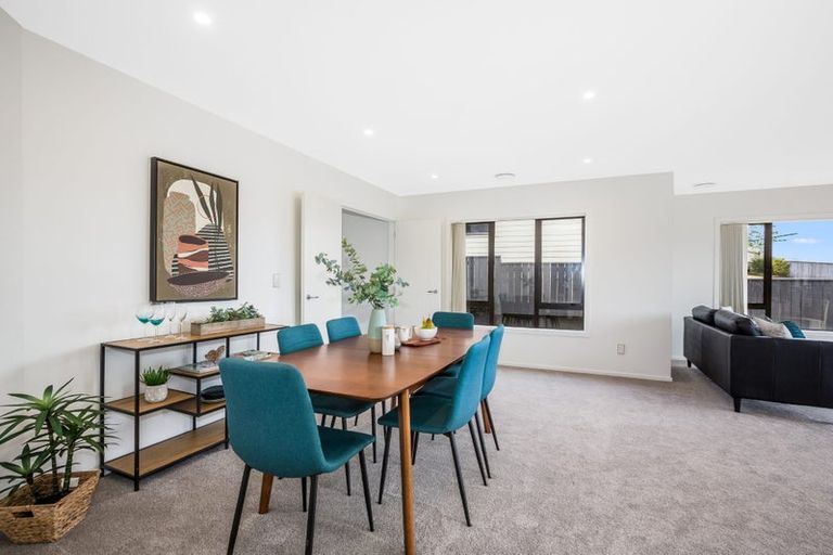 Photo of property in 84 Te Puia Drive, Aotea, Porirua, 5024