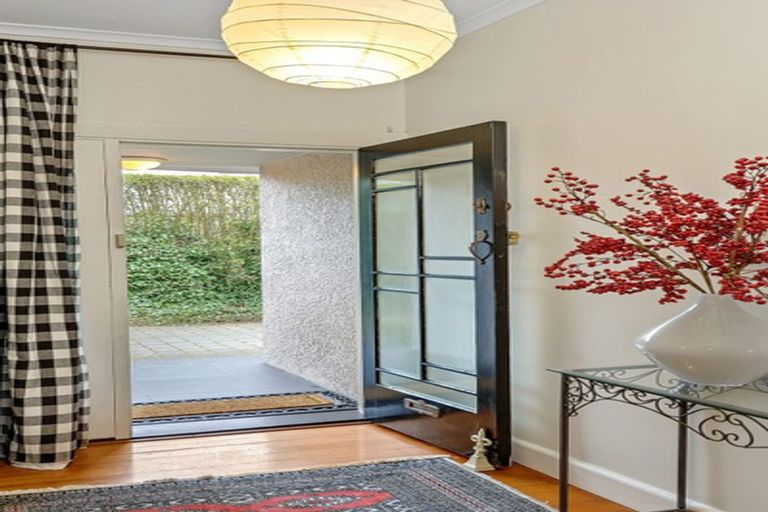 Photo of property in 160 Idris Road, Strowan, Christchurch, 8052