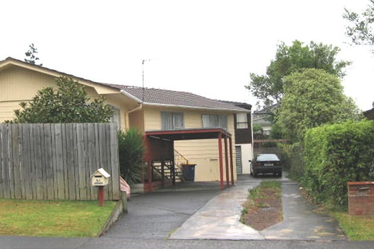 Photo of property in 1/51 Lavery Place, Sunnynook, Auckland, 0632