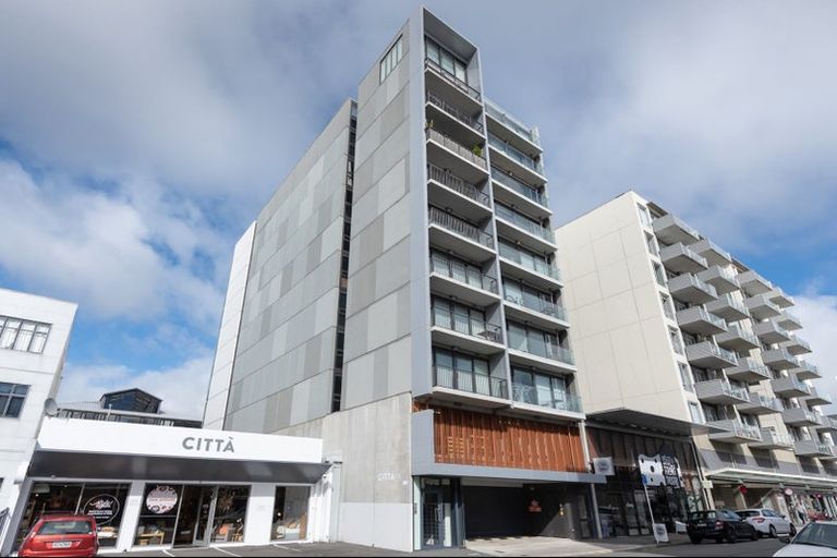 Photo of property in Forte Apartments, 42/13 College Street, Te Aro, Wellington, 6011