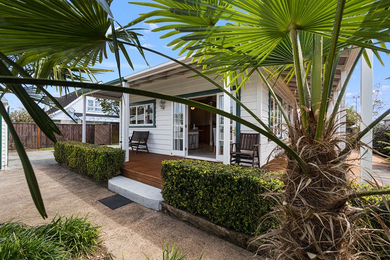 Photo of property in 43 Vogel Street, Cambridge, 3434