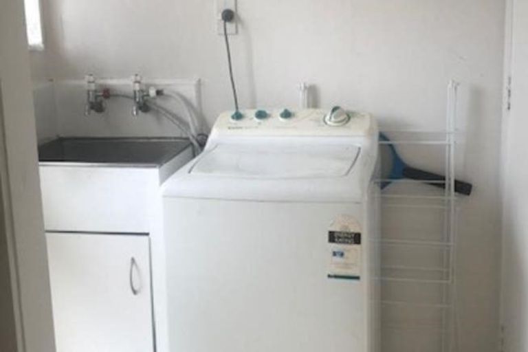 Photo of property in 1/3 Whangarei Heads Road, Onerahi, Whangarei, 0110