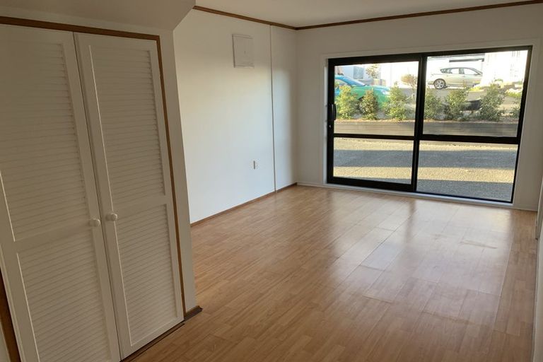 Photo of property in 1/85 Hebron Road, Waiake, Auckland, 0630