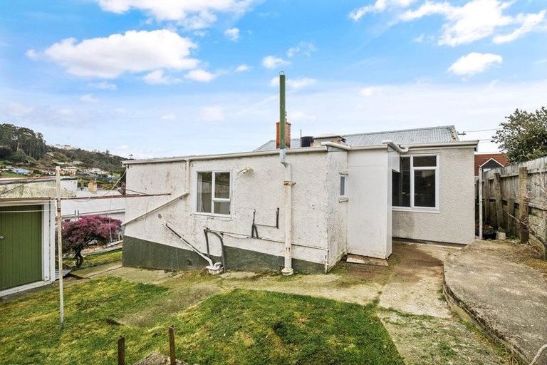 Photo of property in 20 Peter Street, Caversham, Dunedin, 9012