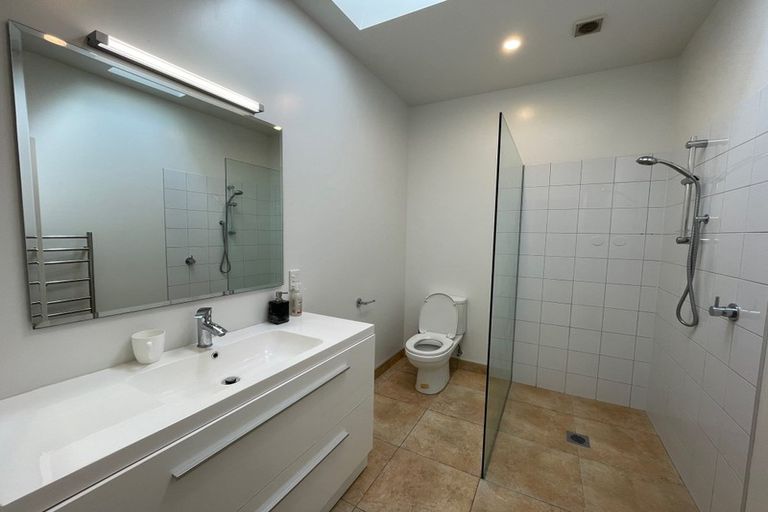 Photo of property in 283 Old North Road, Kumeu, 0892