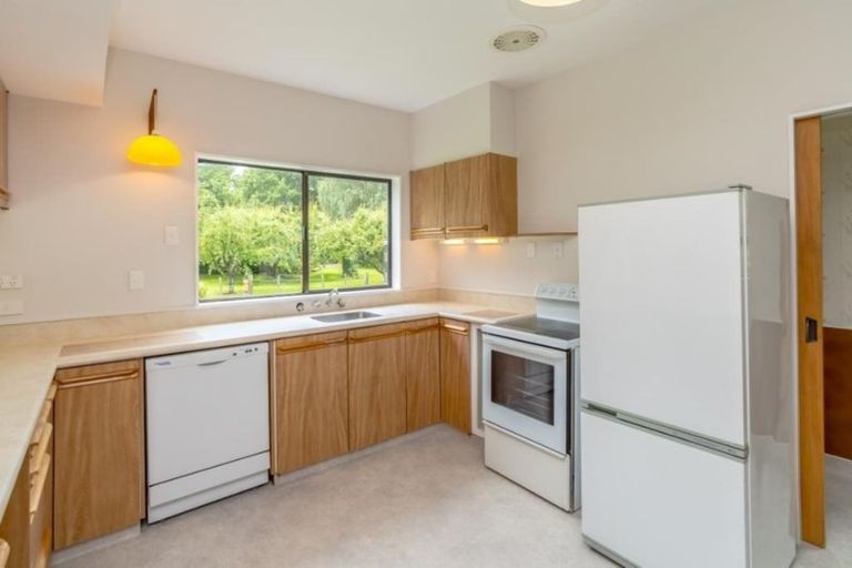 Photo of property in 73 Wood Street, Greytown, 5712