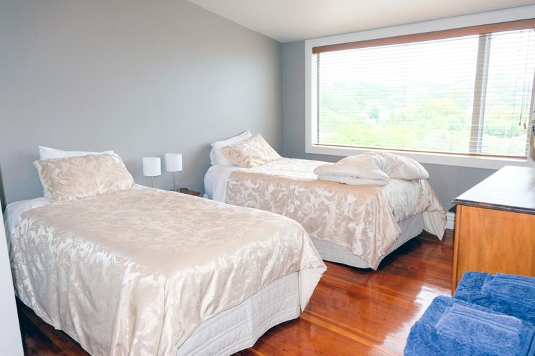 Photo of property in 4 Wharfe Street, South Hill, Oamaru, 9400