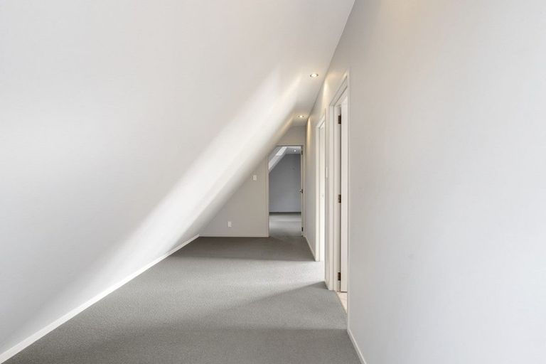 Photo of property in 4 Gould Street, Russell, 0202