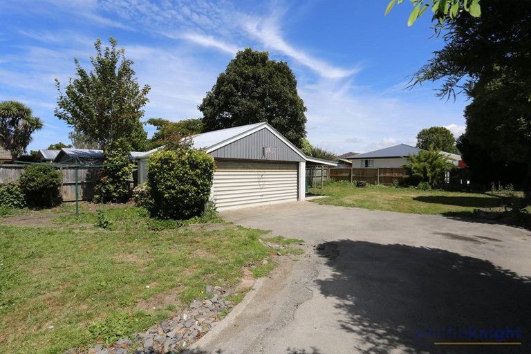 Photo of property in 55 Hounslow Street, Ilam, Christchurch, 8041