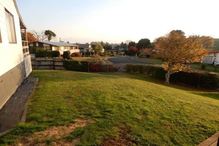 Photo of property in 2 Kitchener Place, Putaruru, 3411