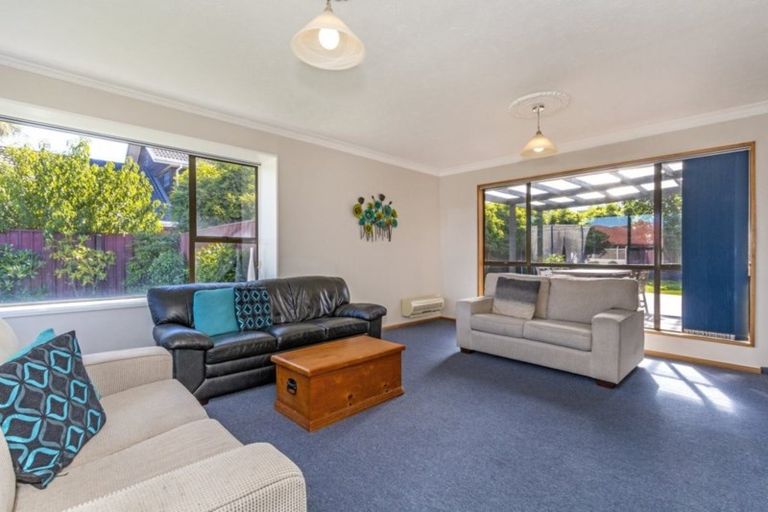 Photo of property in 161 Royal Park Drive, Parklands, Christchurch, 8083