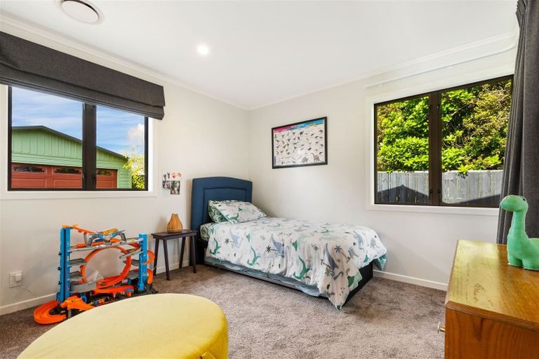 Photo of property in 56 O'neills Road, Swanson, Auckland, 0614