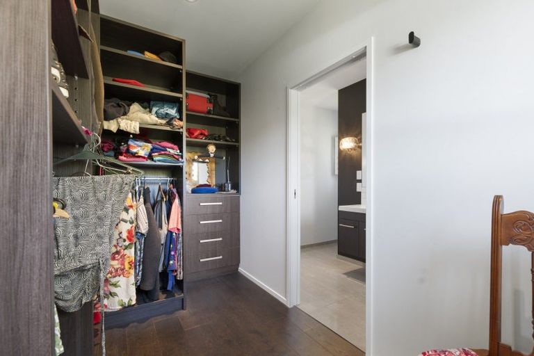 Photo of property in 38 Kingsdale Park Drive, Aokautere, Palmerston North, 4471