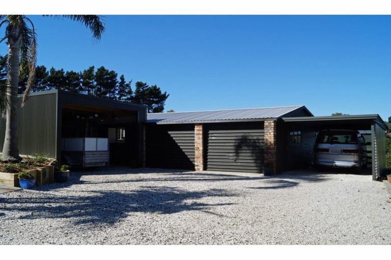 Photo of property in 167 Wymer Road, Glenbrook, Waiuku, 2681
