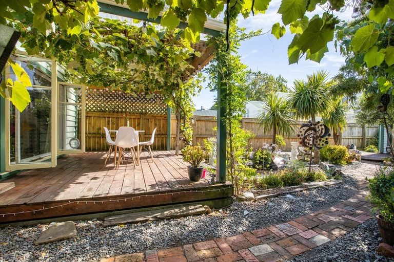 Photo of property in 10 Victoria Street, Masterton, 5810