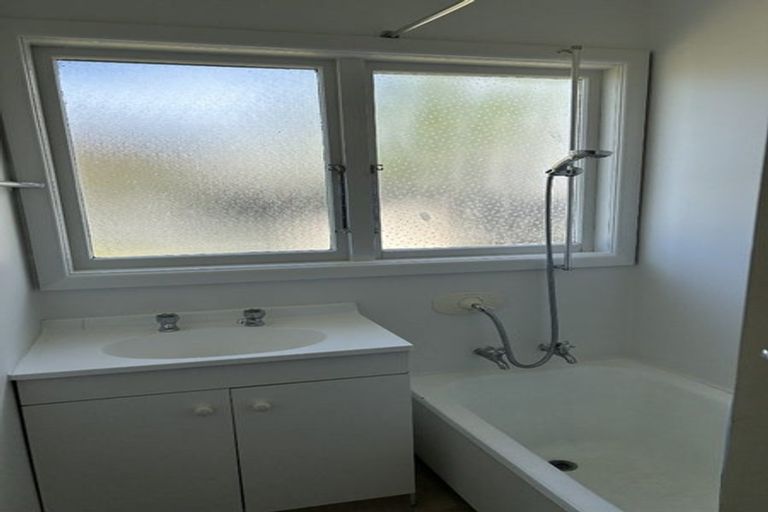 Photo of property in 7 Papawai Road, Greytown, 5712