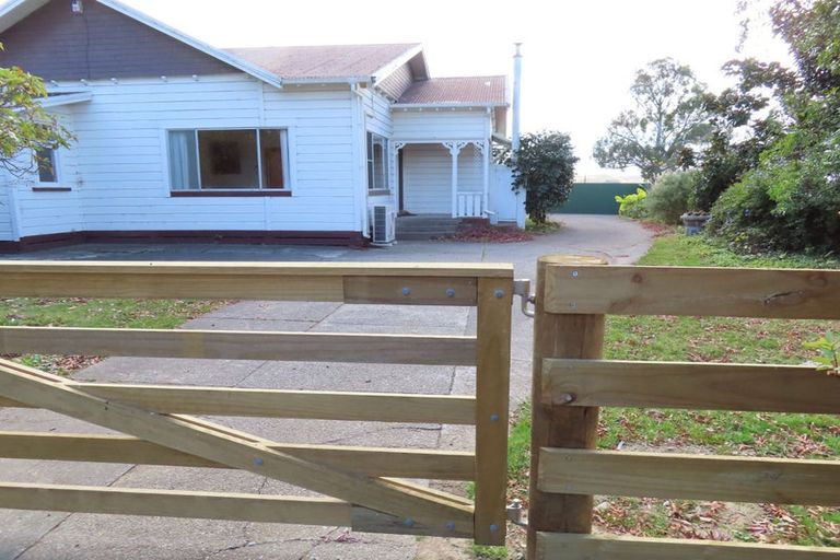 Photo of property in 2035 Maraekakaho Road, Raukawa, Hastings, 4171