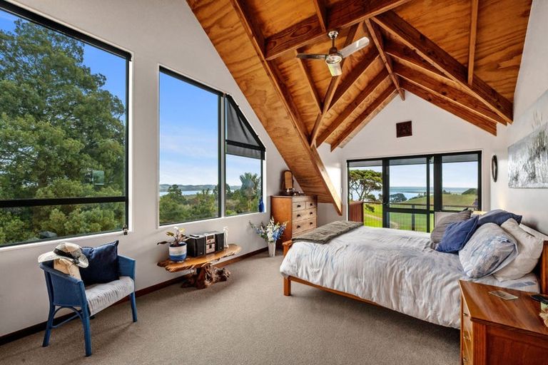 Photo of property in 357 Mclachlan Road, Kaukapakapa, Warkworth, 0984