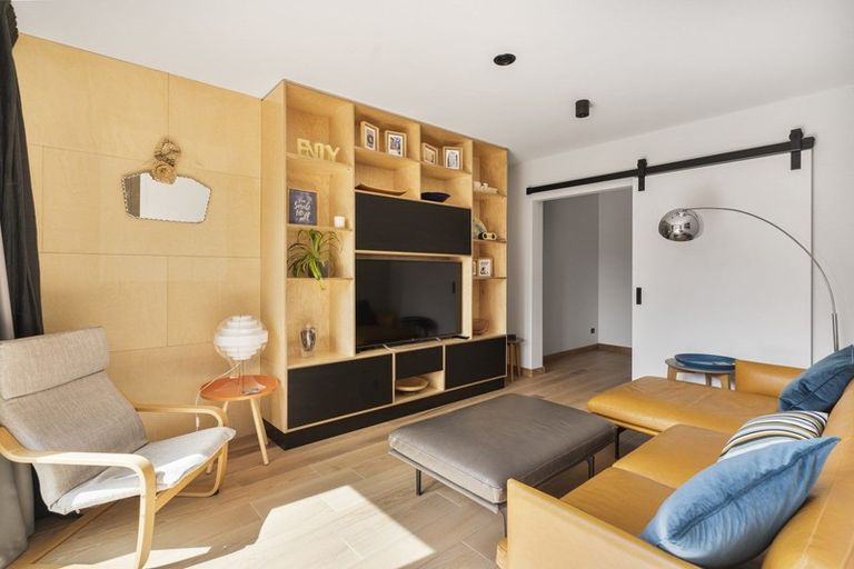 Photo of property in 6 Soudley Court, Jacks Point, Queenstown, 9371