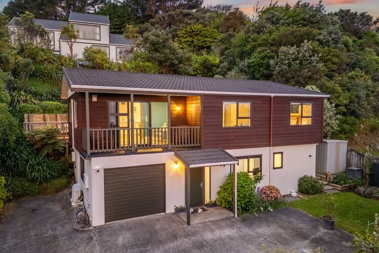 Photo of property in 2/75 Eskdale Road, Papakowhai, Porirua, 5024