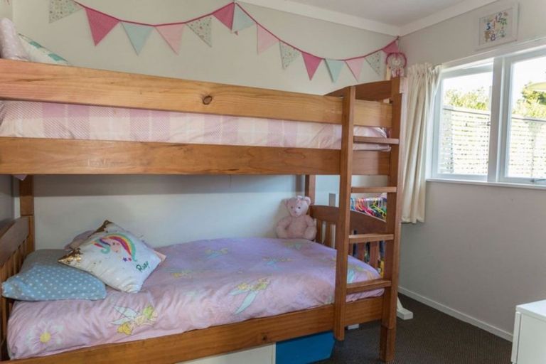 Photo of property in 36 Alma Street, Dannevirke, 4930