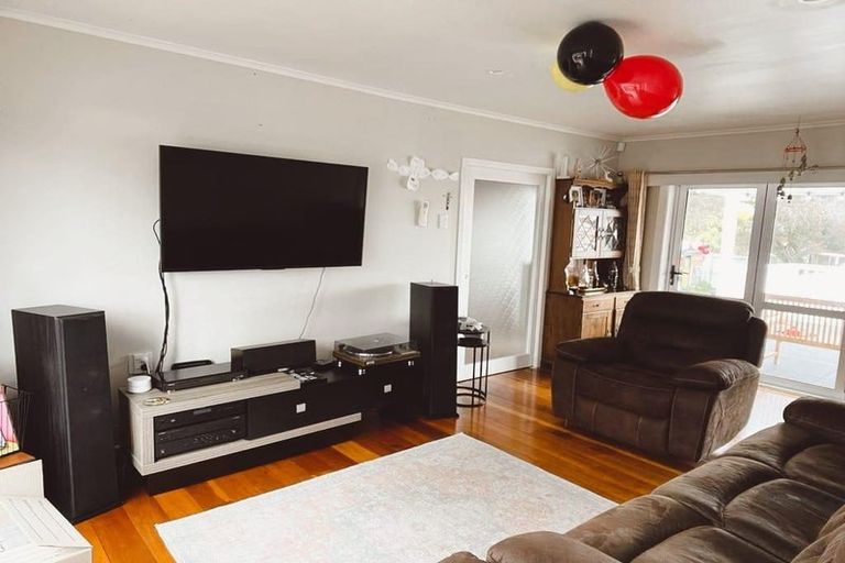 Photo of property in 1/24 Churchill Avenue, Manurewa, Auckland, 2102