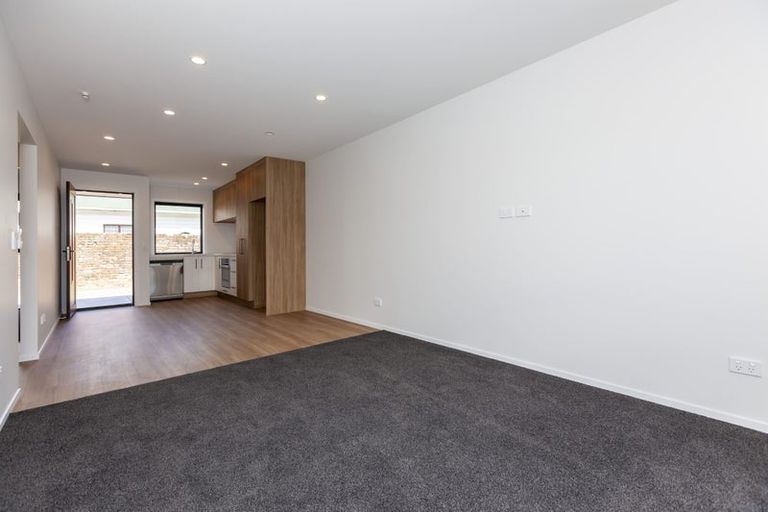 Photo of property in 28c Sussex Street, Levin, 5510