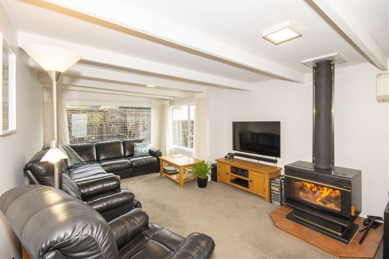 Photo of property in 31 Reserve Road, Waikuku Beach, 7473